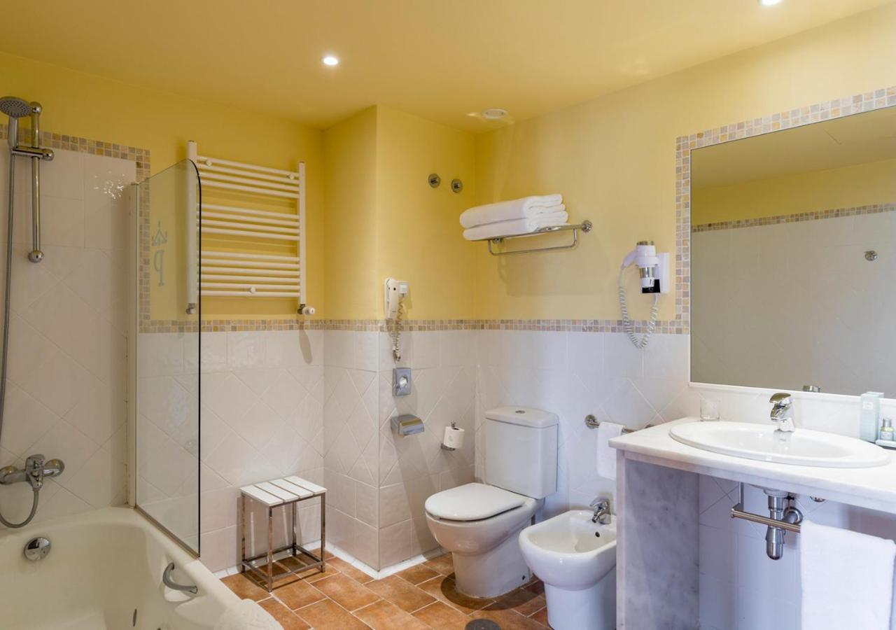De 4* Tortosa